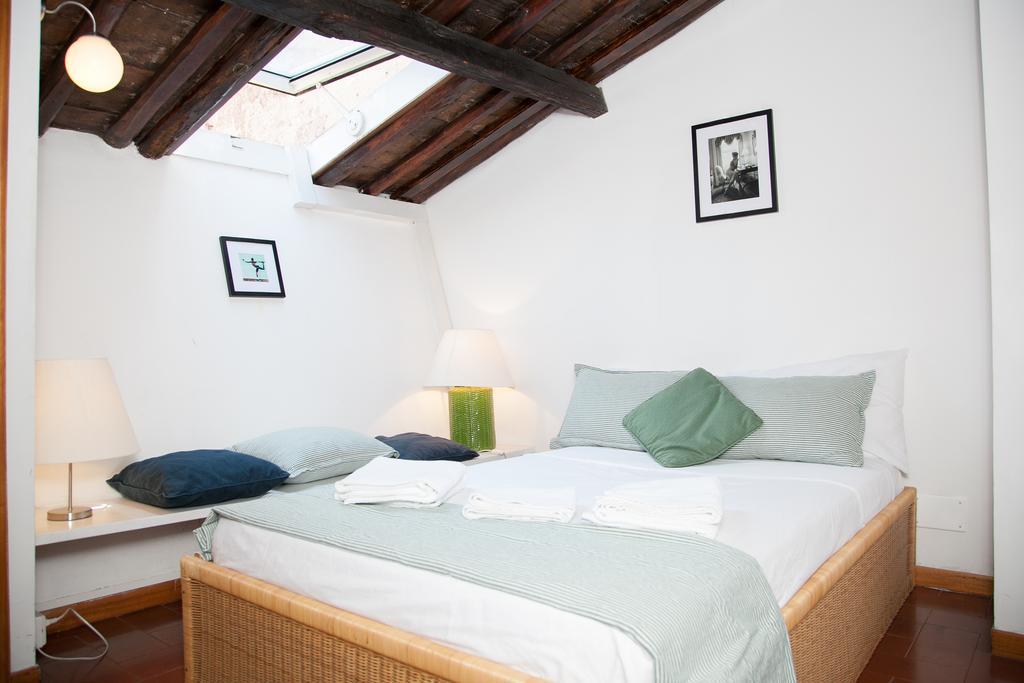 Delizioso Loft Piazza Di Spagna Apartment *